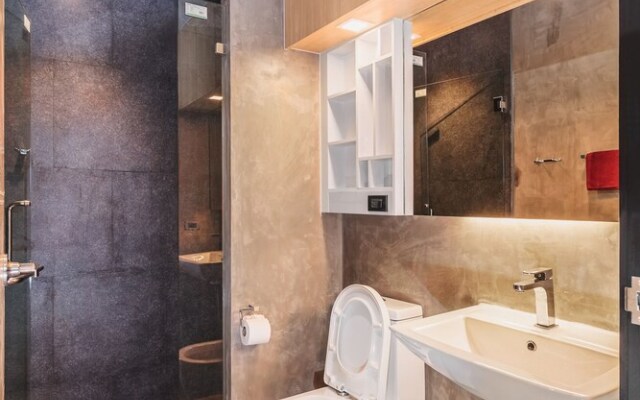 Condo in Nai Harn in ReLife 15-123-210