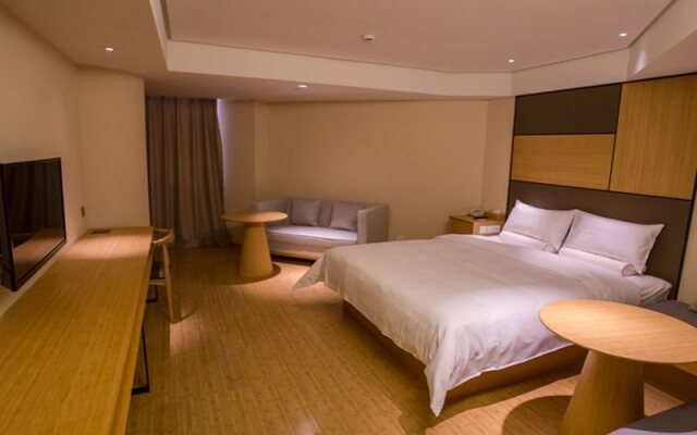 JI Hotel Shanghai Hongqiao Hongmei Road