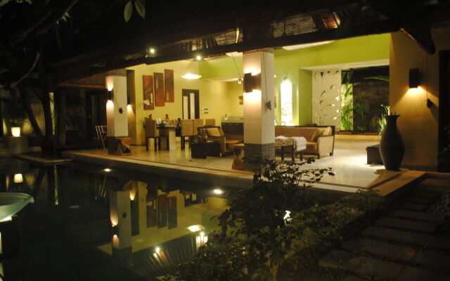 Nike Villas