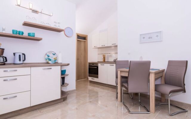 Villa Nikaroni 14310