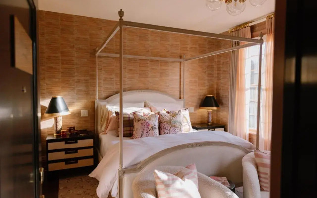 The Scotsman Hotel