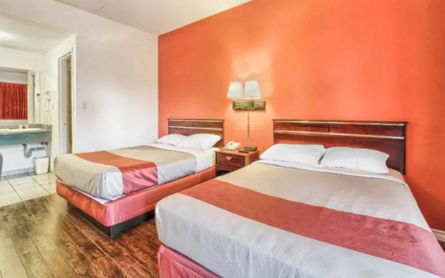 Motel 6 Windsor, ON