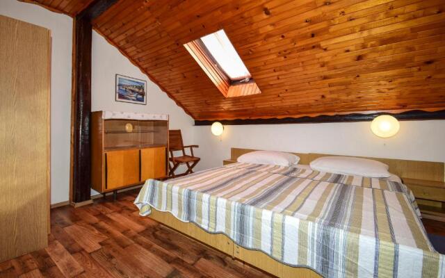 Apartments Milenko 547