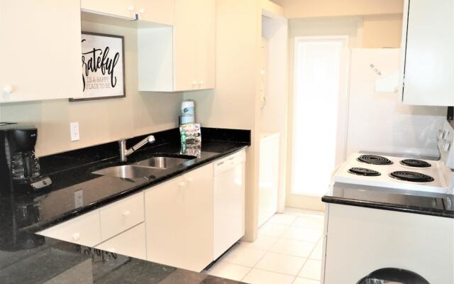 Jamaica Royale - T41 - 2 Br Condo