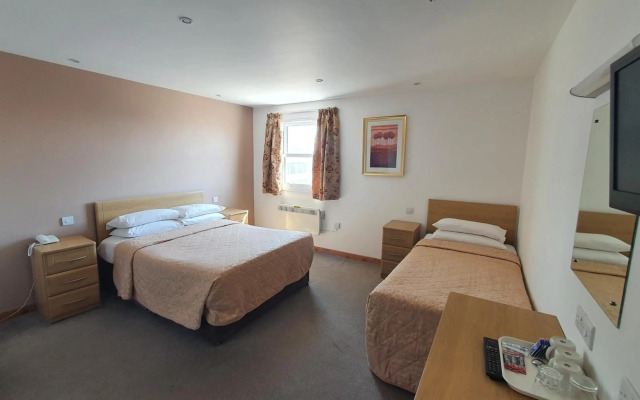 Sandringham Hotel