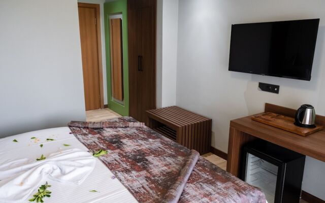Assos Troy Otel