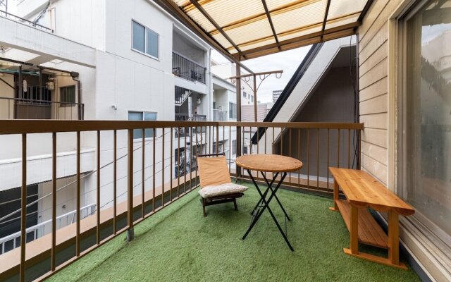 Community Guesthouse Tonarino - Hostel