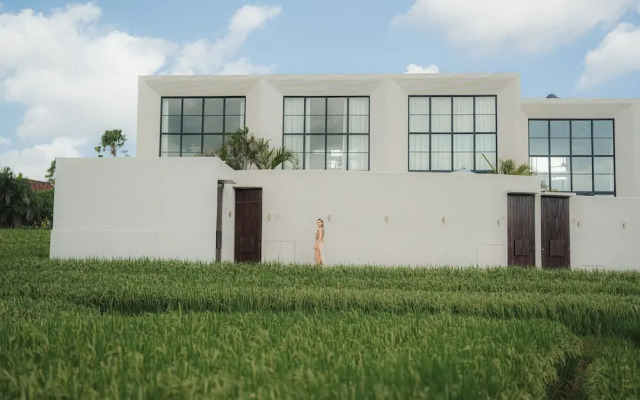 Vesna Townhouses Berawa by BREIG
