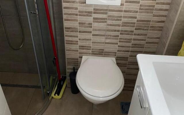 Iznad Oblaka~B-Apartman-16