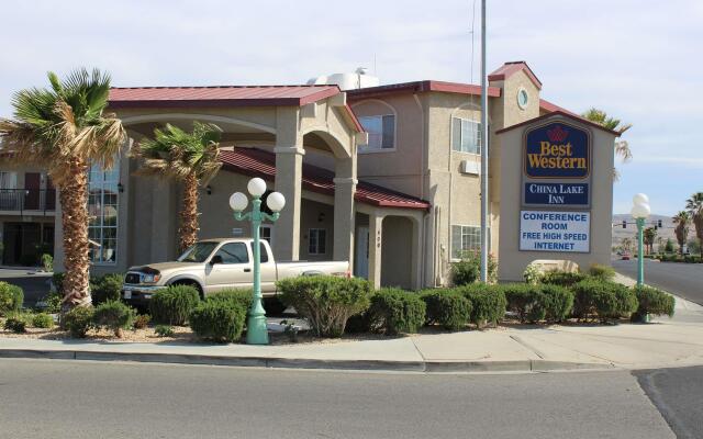 Best Western China Lake Inn