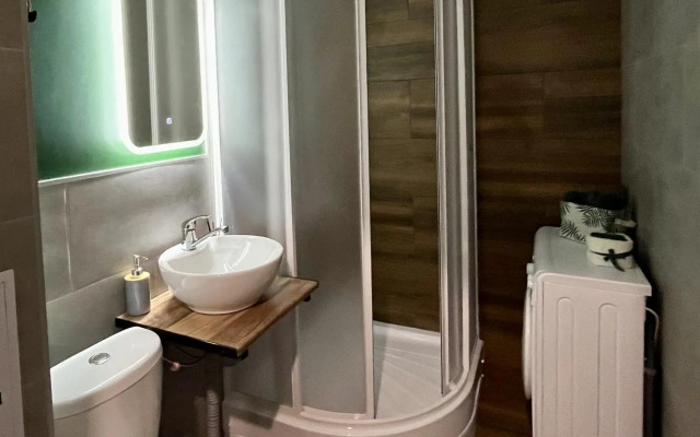 Апартаменты Суточно Уфа на улице Героя Зорина 3