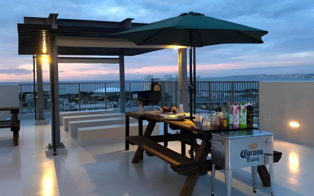 Yenn's Marina Inn Mercy