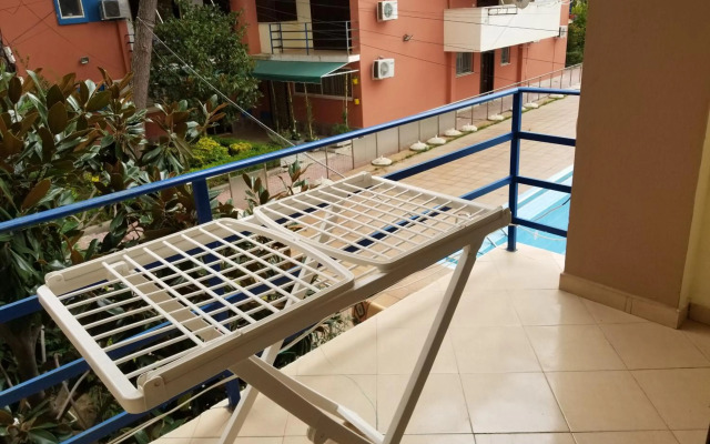 Apartament Emiri Golem