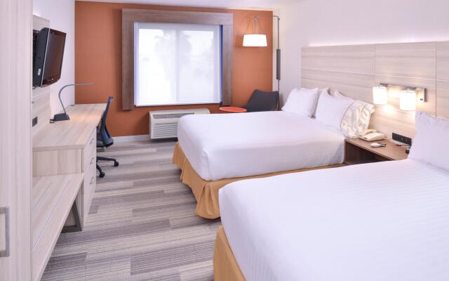 Holiday Inn Express Hotel & Suites San Diego Otay Mesa, an IHG Hotel