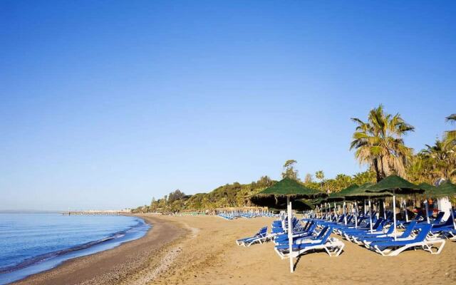 OleHolidays Lorcrimar jardín y barbacoa junto a Puerto Banús