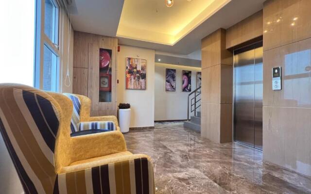 Aurora Boutique Hotel