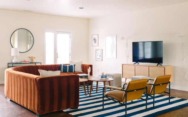 Warhol by AvantStay | Estate w/ Wine Cty Views | Sleeps 28!