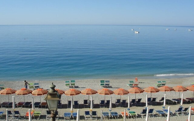 ALTIDO Villa Monterosso Apartment Bellavista