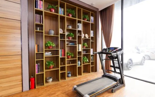 Riyue Lake Culture Hotel