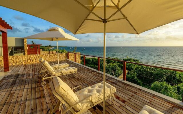 Bahia Mar Boutique Hotel