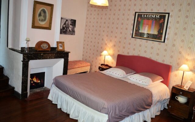 Chambre dhôtes La Cour Des Saligues