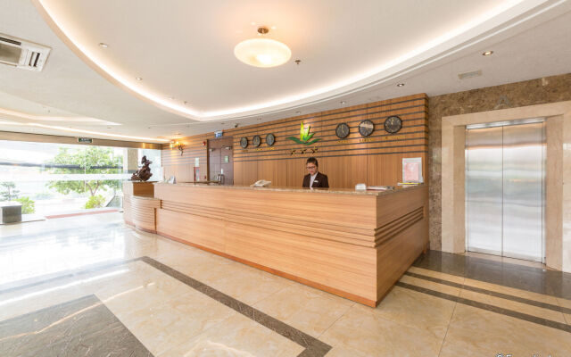 Happy Life Hotel