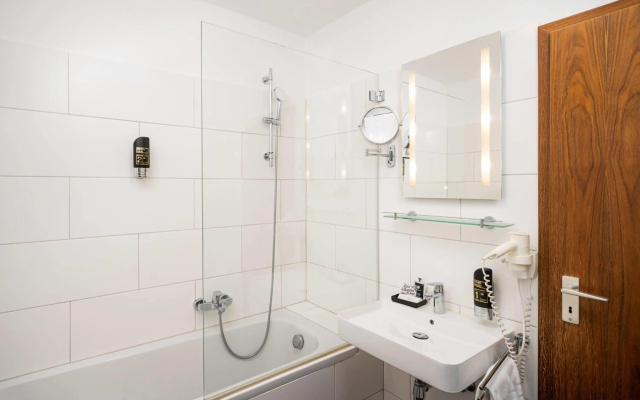 Arthotel ANA Eden Karlsruhe, Trademark Collection by Wyndham