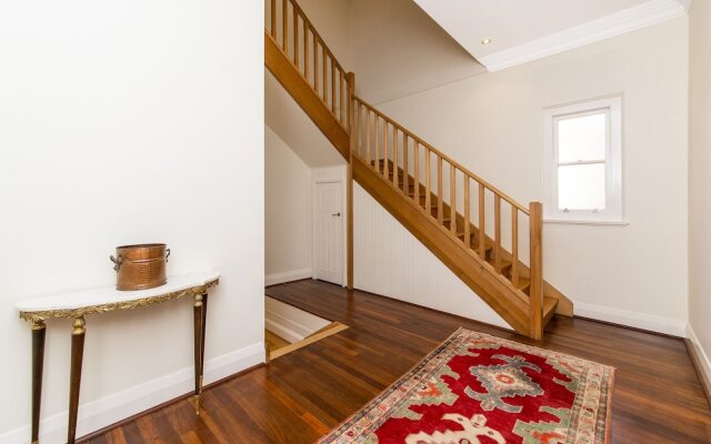 Inner Western Suburbs Retreat