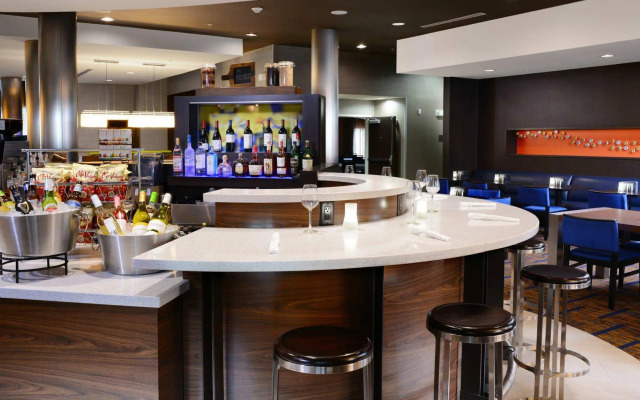 Courtyard by Marriott Galveston Island