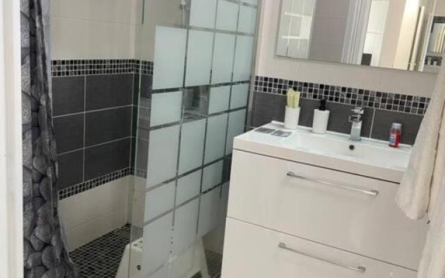 superbe appartement en residence privée