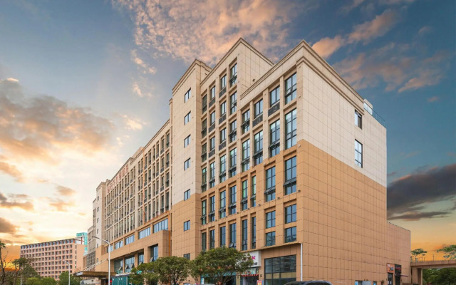 Mingwu Jiuzun Hotel