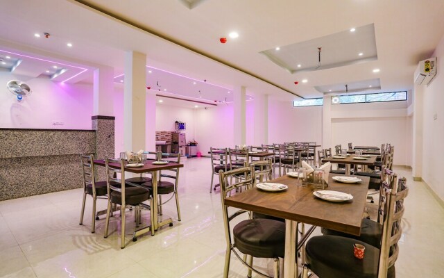 Fabhotel Relax Inn I
