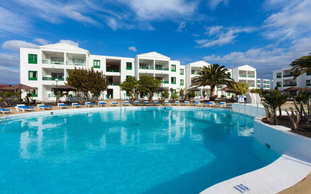 Blue Sea Costa Teguise Beach