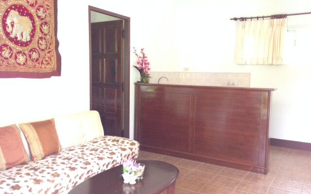 Loma Resort