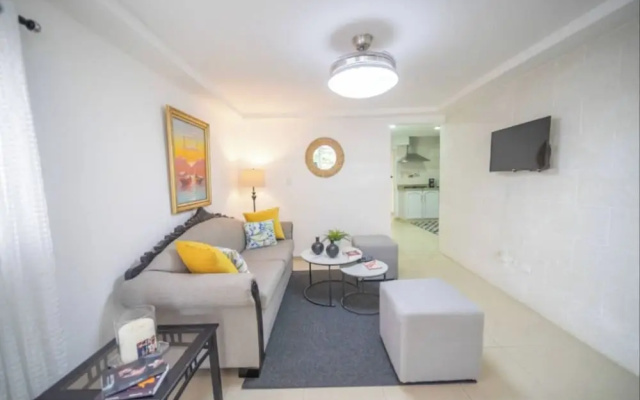 Fully Equipped New 3br Apt dt 2mins To The Beach
