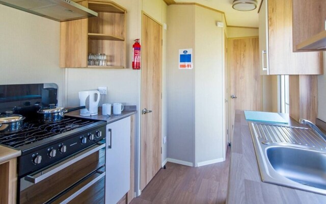 Immaculate 2-bed Caravan in Westward Ho!