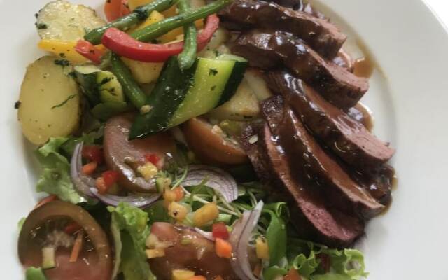 La Maison D'Hoursentut