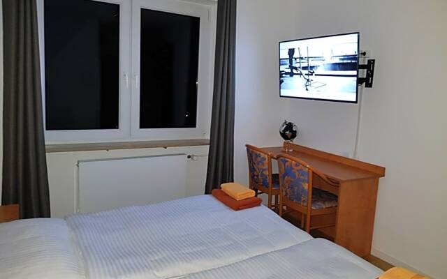 Hotel Krone UG