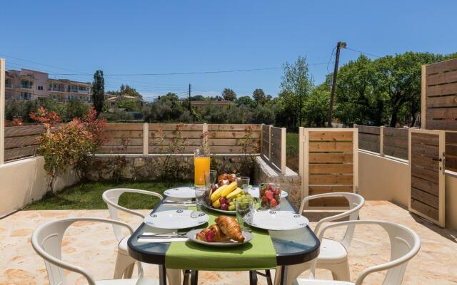 Senses Suite Tria in Dassia