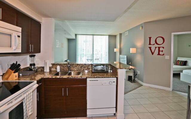 Nuovo Miami Apartments at Brickell - Downtown