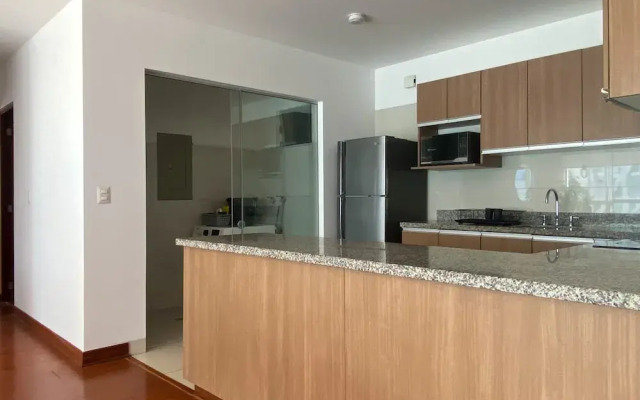 w Extraordinary 2BR Near Parque Kennedy