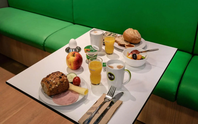 B&B Hotel Freiburg-Süd