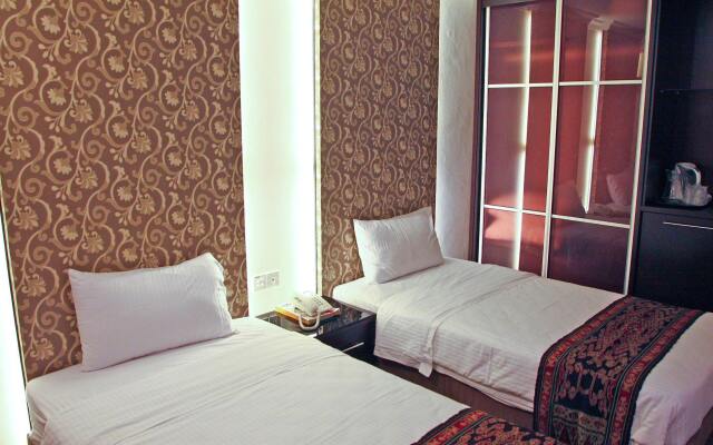 Mulu Marriott Resort