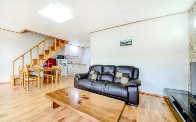 Yangyang Water Sol Valley Pension