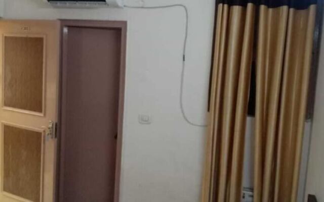 Hotel Golden Nest