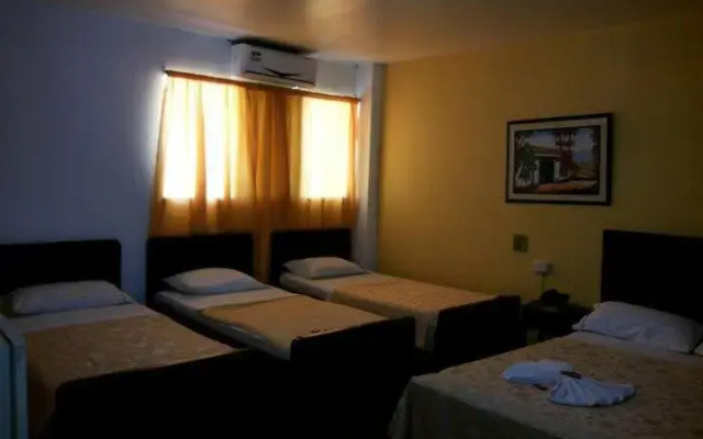 Hotel Hispano Americano