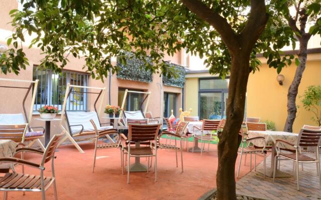 Hotel Villa Lina