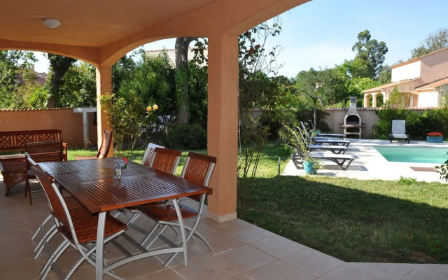 Villa in Moriani-plage With Sea View