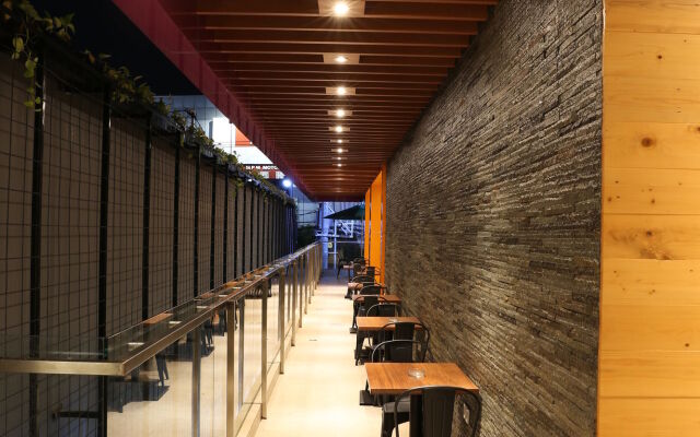 Grand Citihub Hotel @kajoetangan