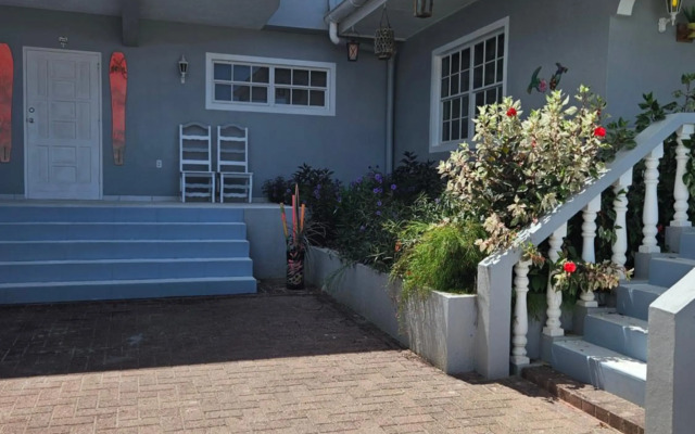 Villa Raven`s Paradise (Gris)